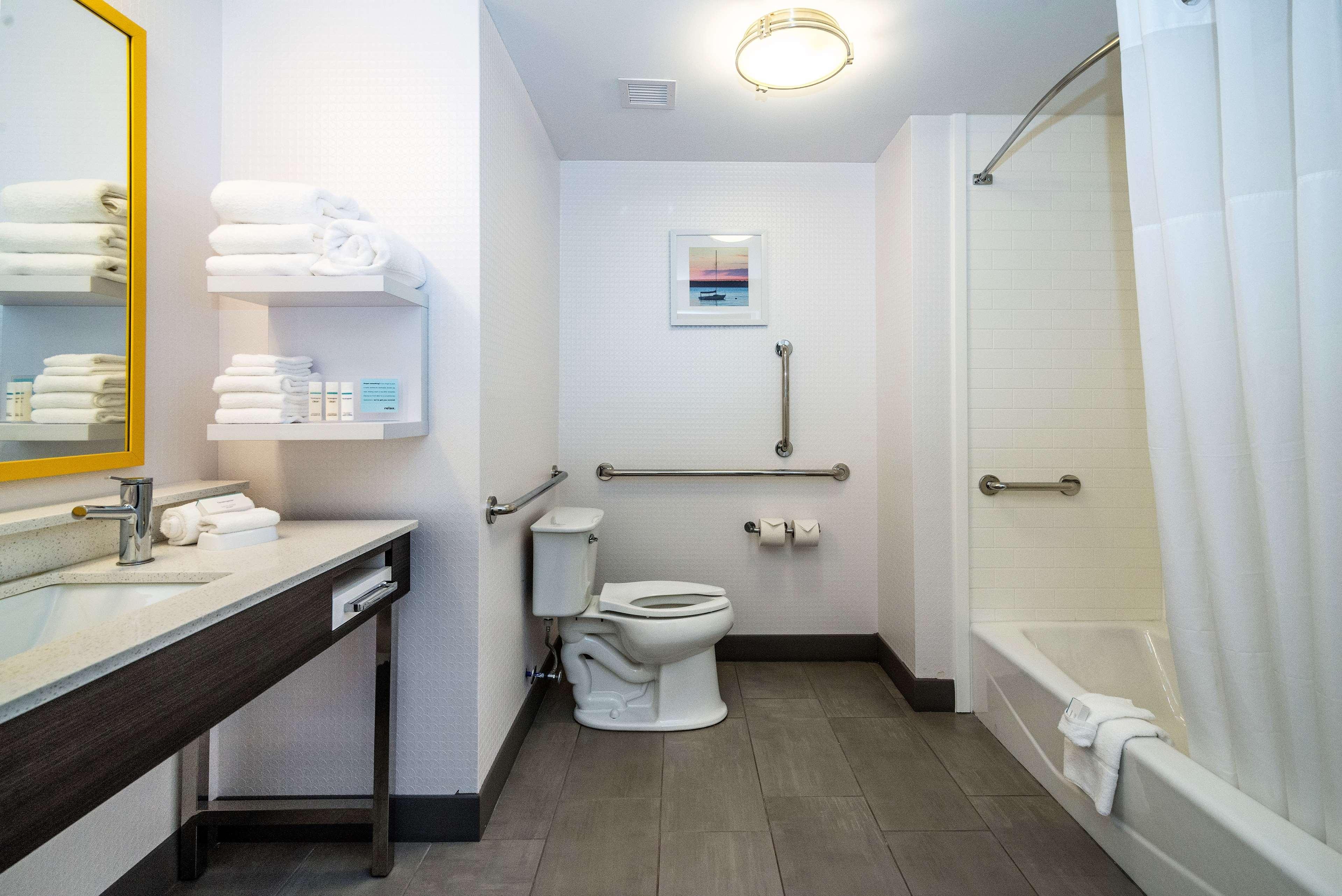 Hampton Inn & Suites - Allen Park מראה חיצוני תמונה